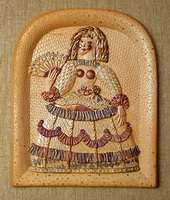 Дама с веером (керамика, глазури, люстры)